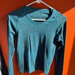 lululemon athletica Blue Long Sleeve Top